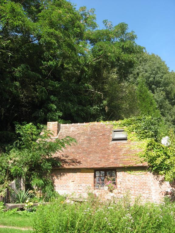 La Boursaie Bed & Breakfast Livarot-Pays-d'Auge Exterior photo